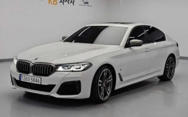 인천중고차취등록세 5시리즈 (G30) M550i xDrive 매물 사진 1 - 2022/12 40,230km