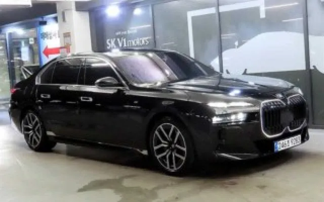 인천중고차취등록세 7시리즈 (G70) 740i xDrive M 스포츠 매물 사진 18 - 2025/06 20,087km
